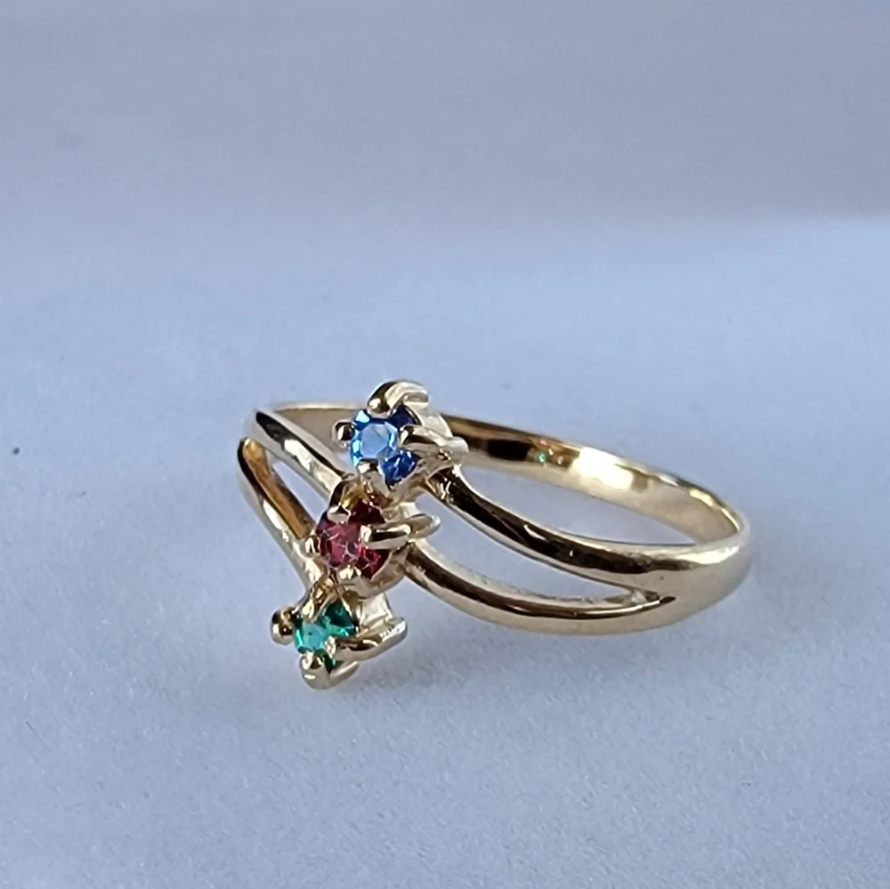 Triple Gemstone Split Shank Gold Tone Ring Vintage Simulated Stone Size 6